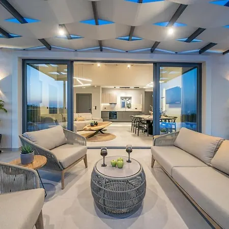 فيلة Luxury Gjovana's 2 *