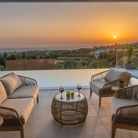 Vilă Luxury Gjovana's 2 Svoronata