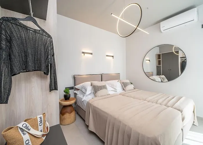Luxury Gjovana's 2 Svoronata